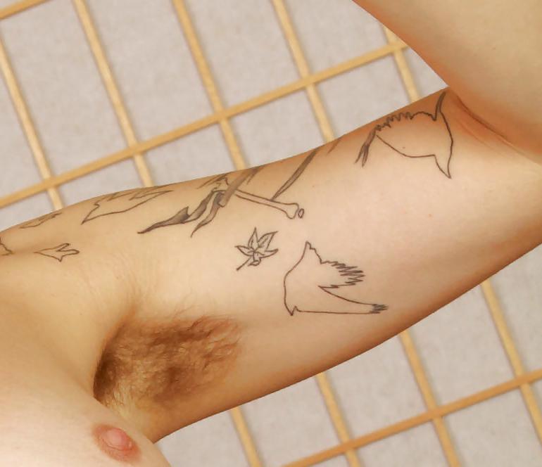 25P Hairy armpits 3
