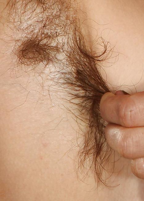 25P Hairy armpits 3