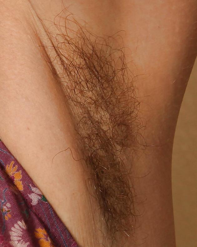 25P Hairy armpits 3