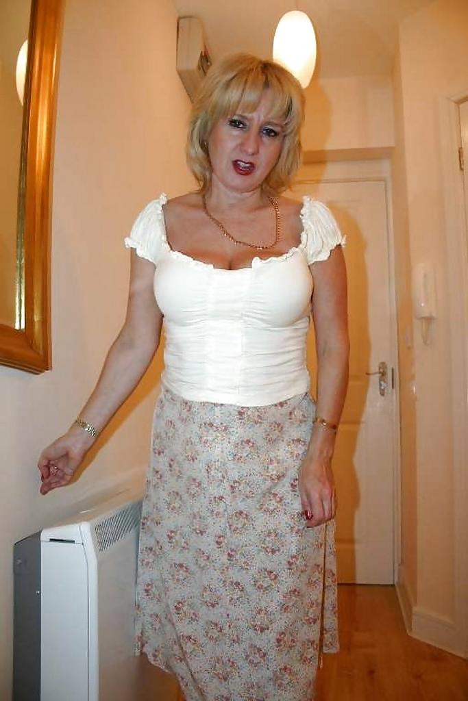 25P Charlotte Spencer - (210 pictures, 4 batches)