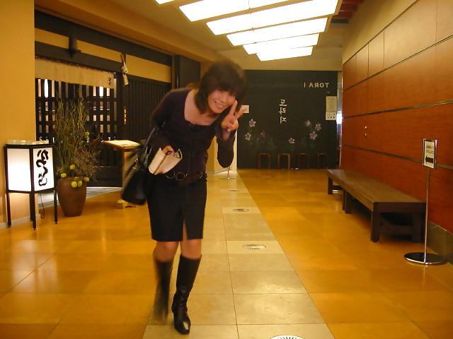 20P Japanese Mature Woman 227 - Haruna 1