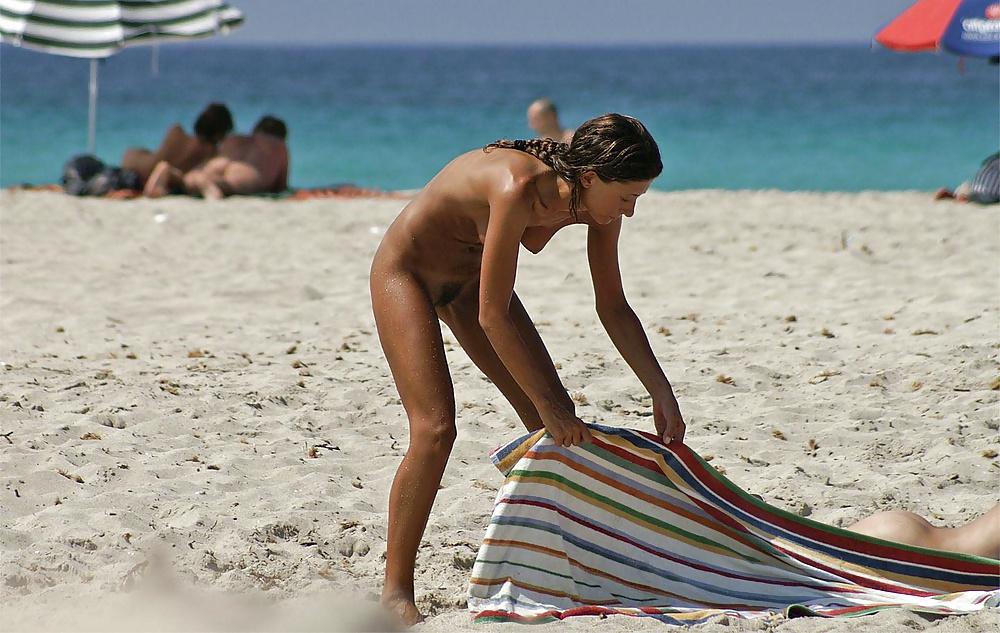 25P Beach Gallery 2
