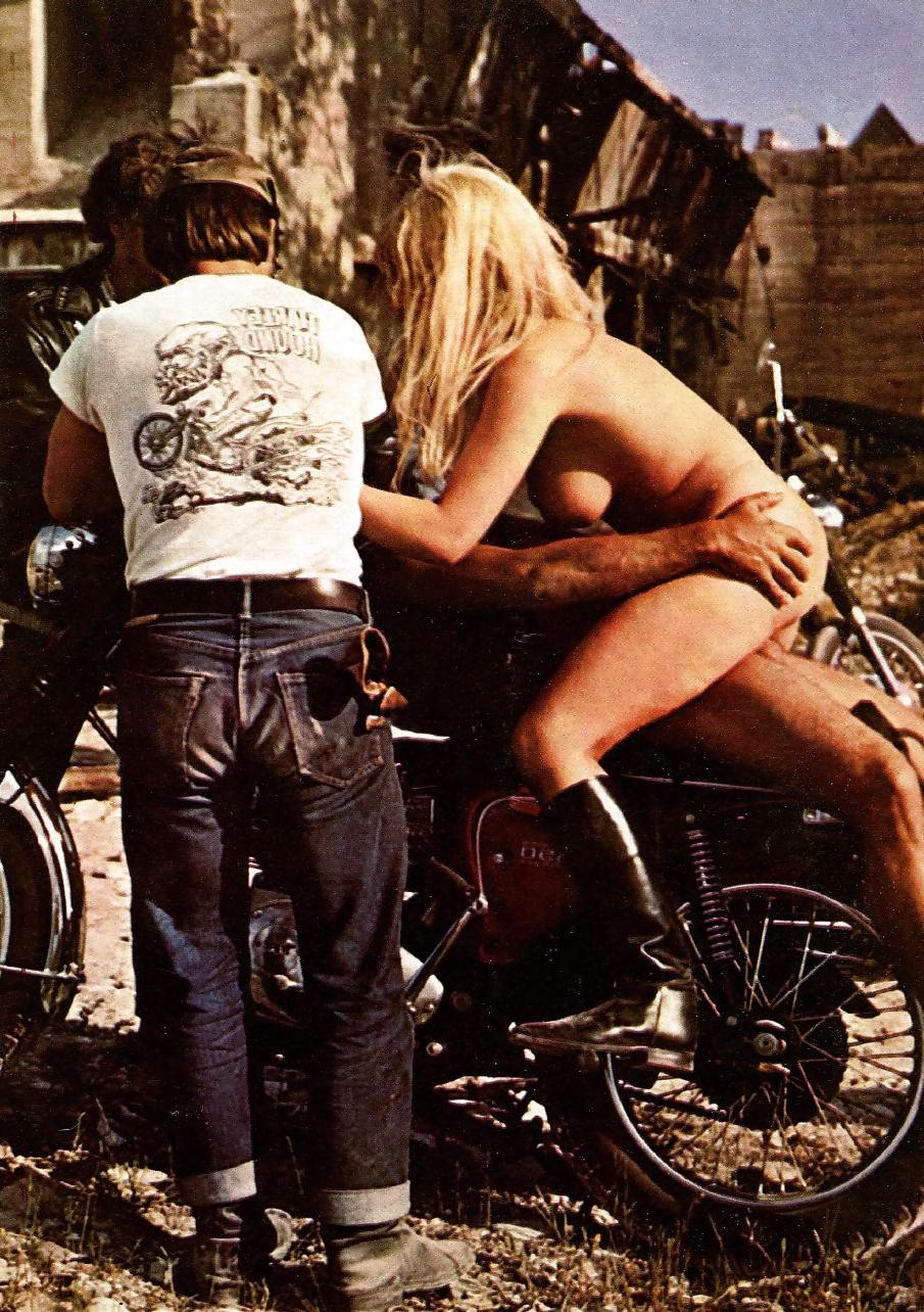 23P Flesh NR.6 Wild angels