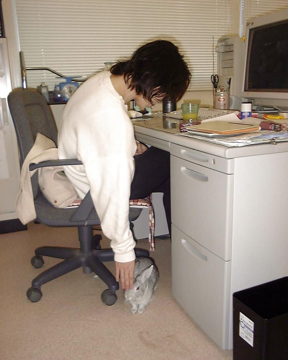 20P Japanese Mature Woman 221 - office 8 NON-Porn