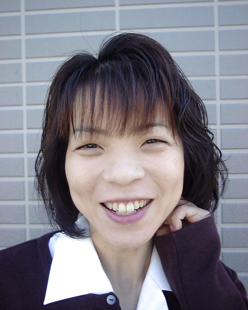 20P Japanese Mature Woman 221 - office 8 NON-Porn