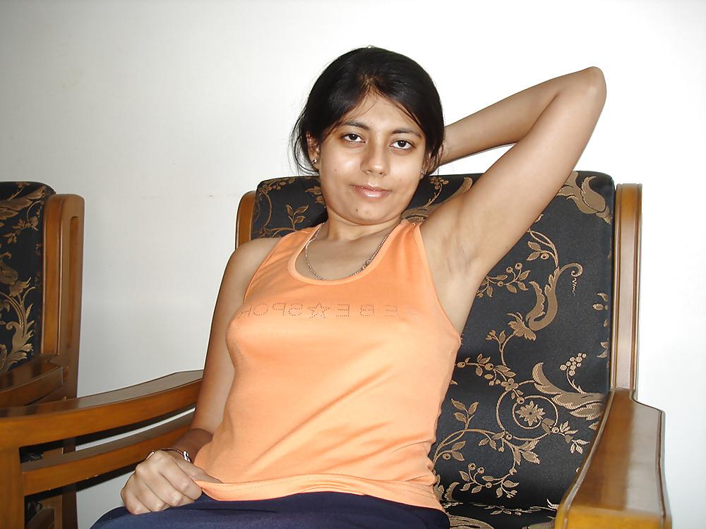 25P Indian aunty