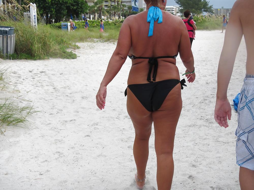 25P Beach Buns 2
