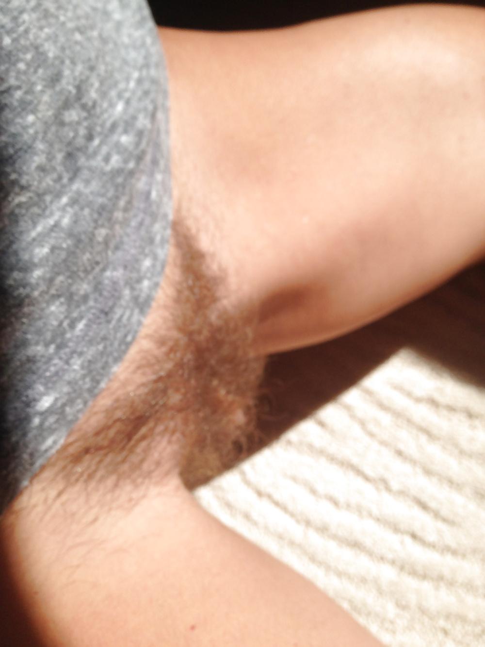 21P Hairy pussy HOTTIE