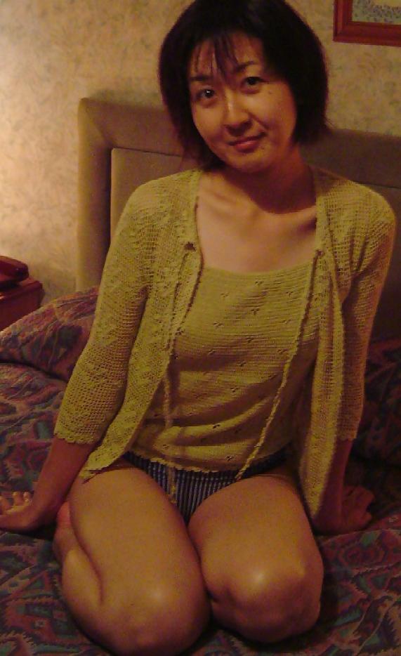 10P Japanese Mature Woman 205 - okusama 3 end