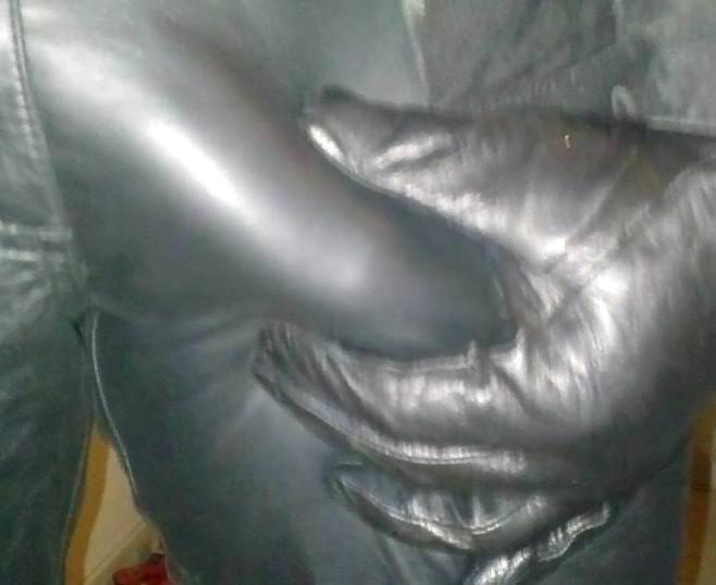 4P My leather dick