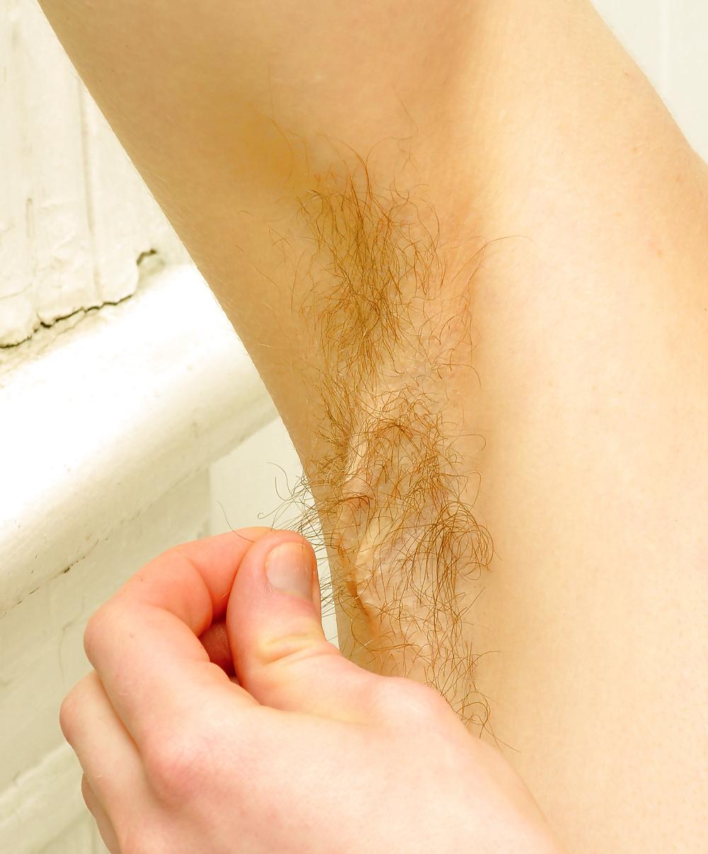 25P Hairy armpits