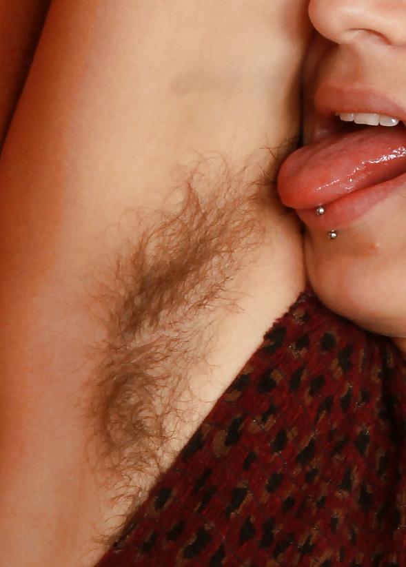 25P Hairy armpits