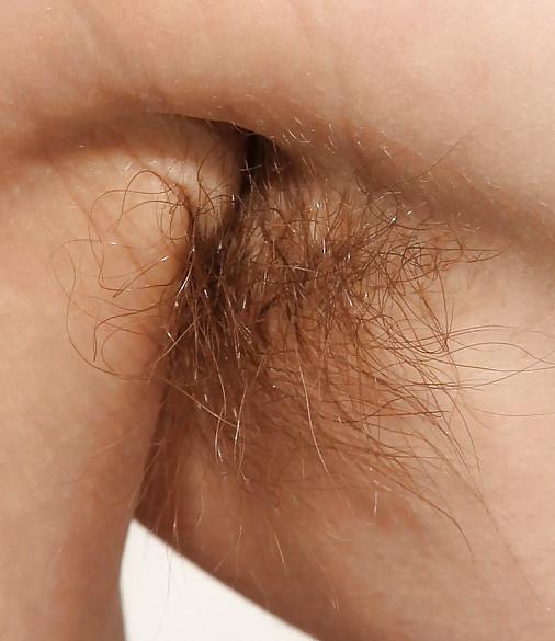 25P Hairy armpits