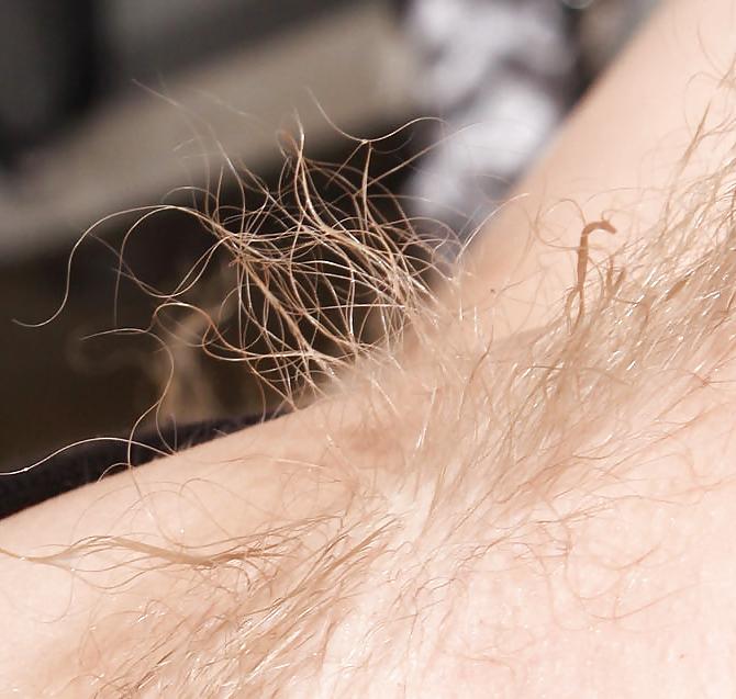25P Hairy armpits