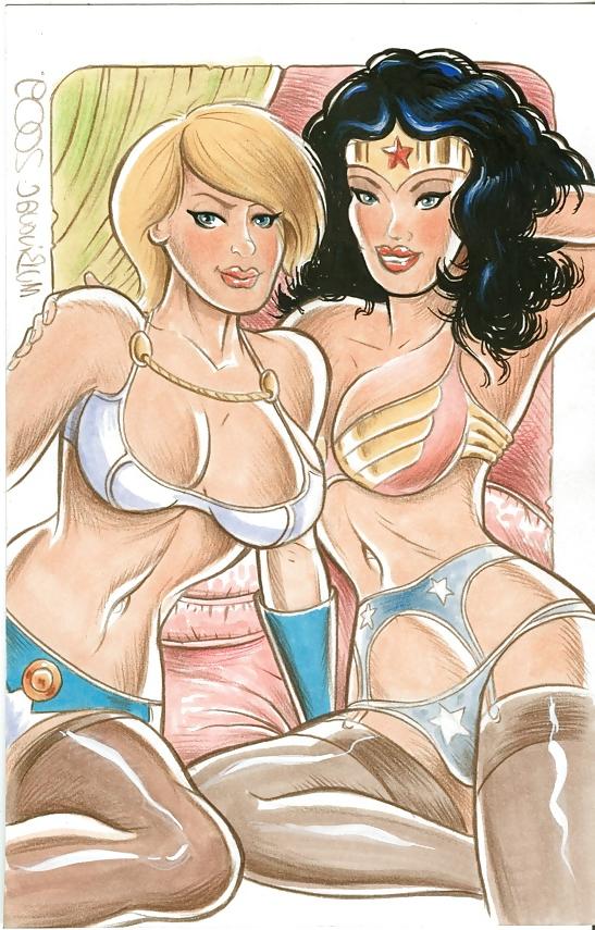 25P Power Girl, Supergirl, Wonder Woman
