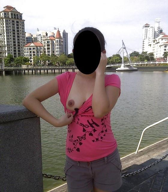 21P Singaporean Milf Wife 2