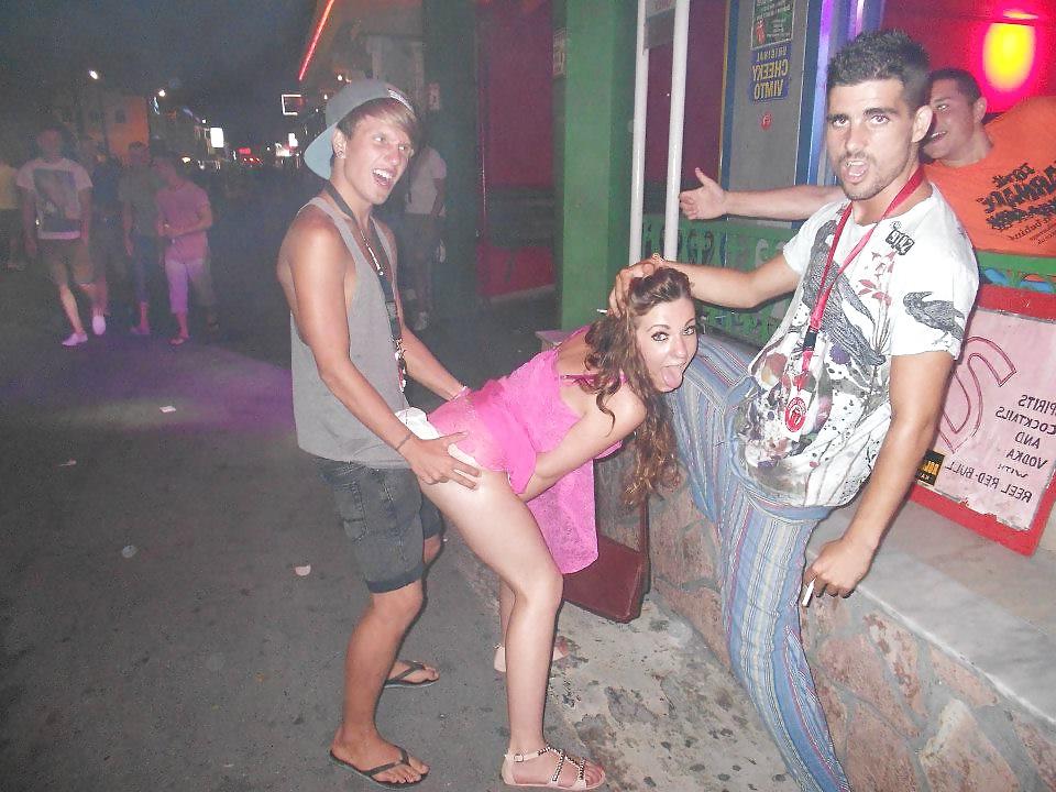 25P Public 5 outdoor flashing