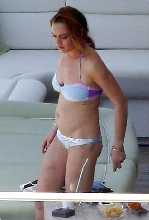 13P Lindsay Lohan ... On A Yacht In Italy