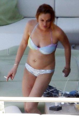 13P Lindsay Lohan ... On A Yacht In Italy