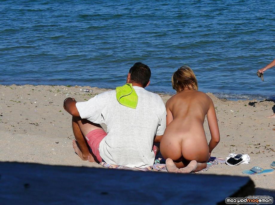 6P Voyeur beach pics