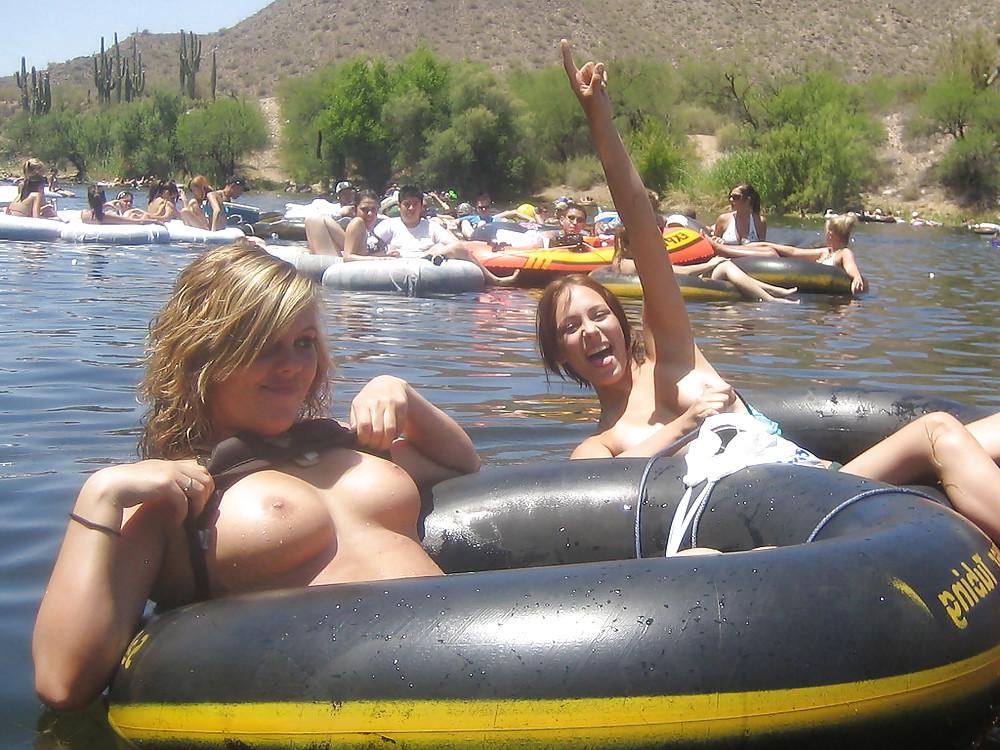 25P Flashing Girls