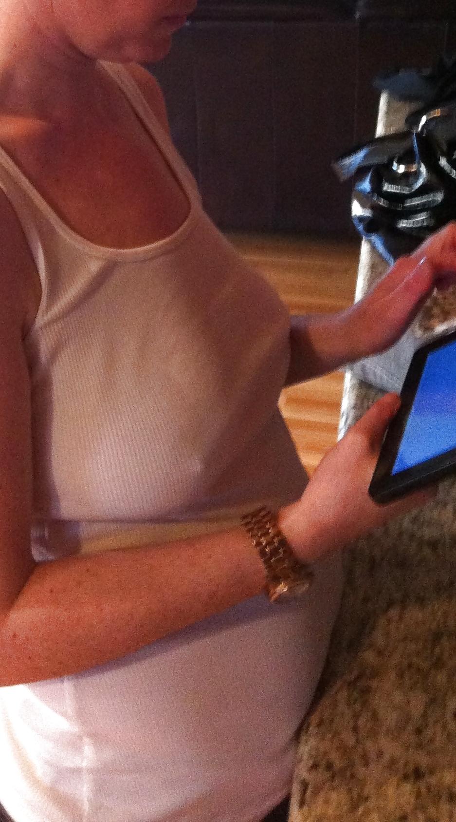 10P Wife Flash and Braless wife-beater