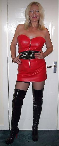 15P Mature sluts wearing leather