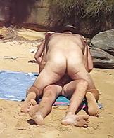 18P Nat and lindsay have some nude beach fun