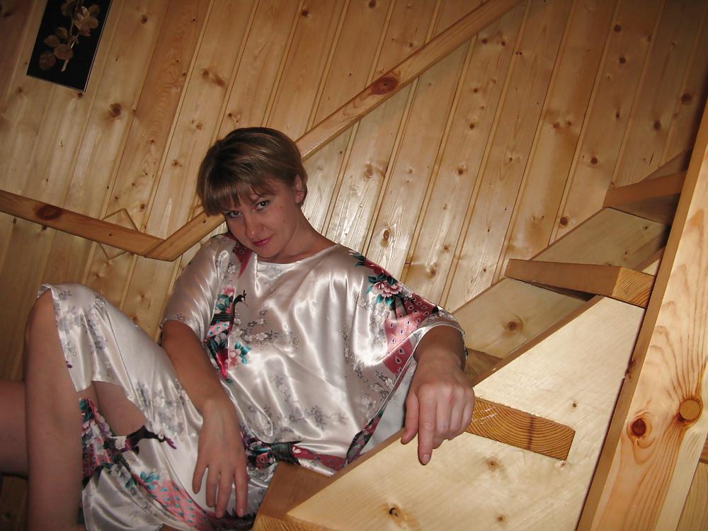 25P Hairy MILF