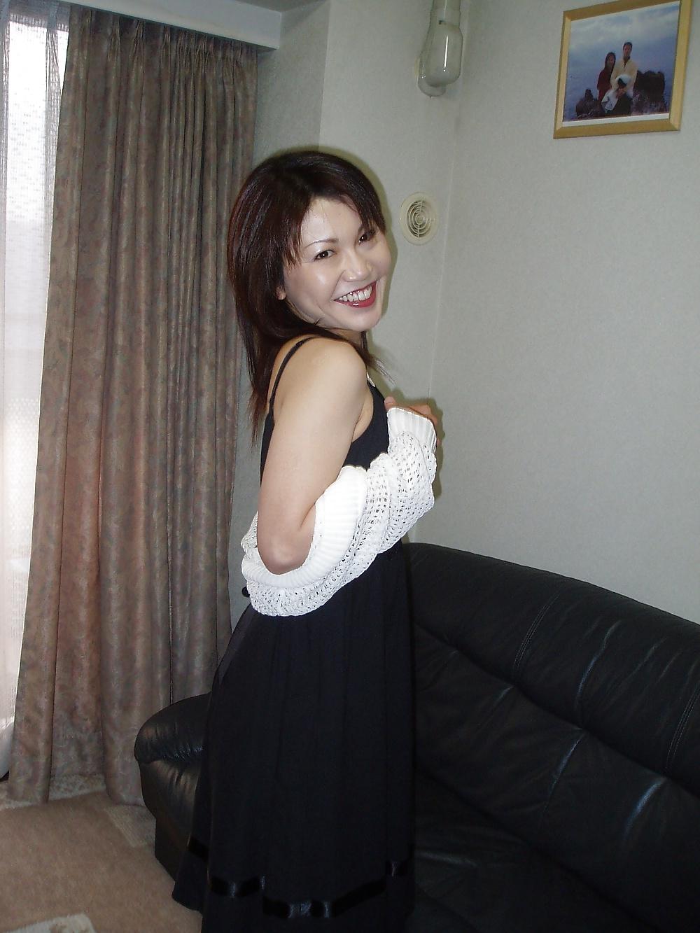 20P Japanese Mature Woman 155 - Sanae 07