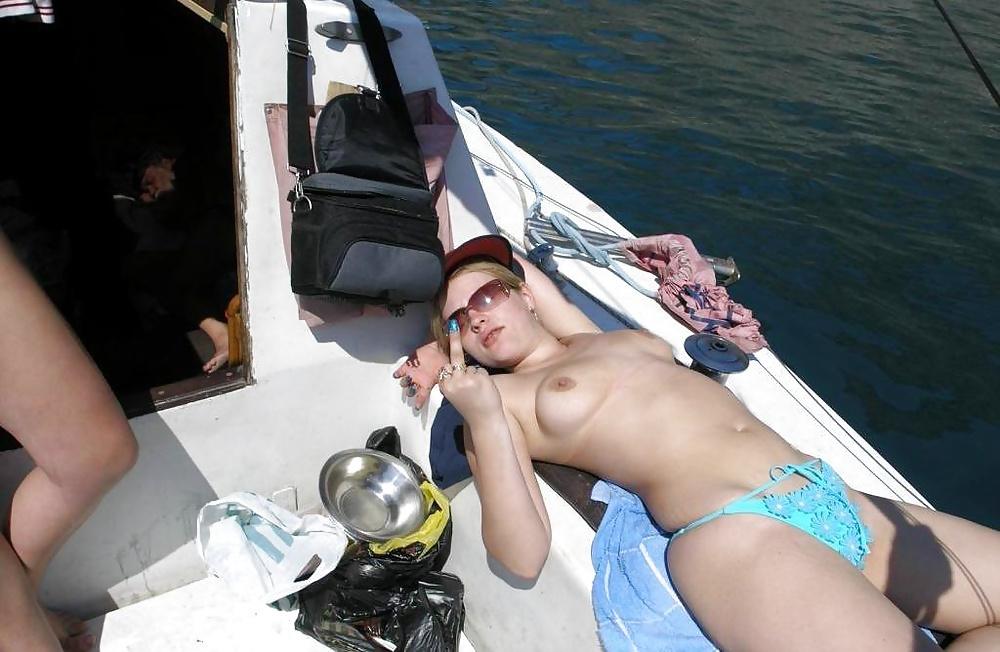 25P Topless Beach - 27