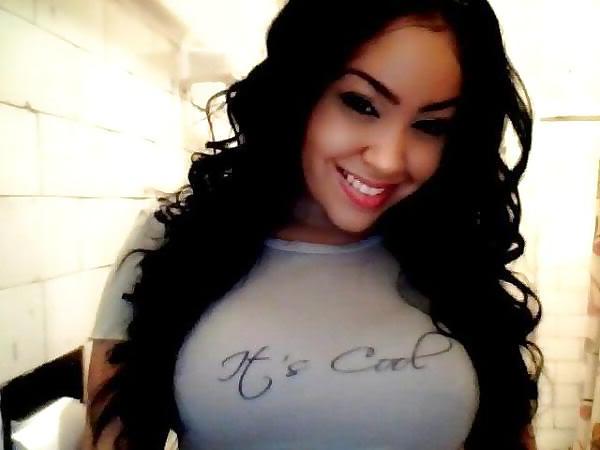 25P Hot Latino