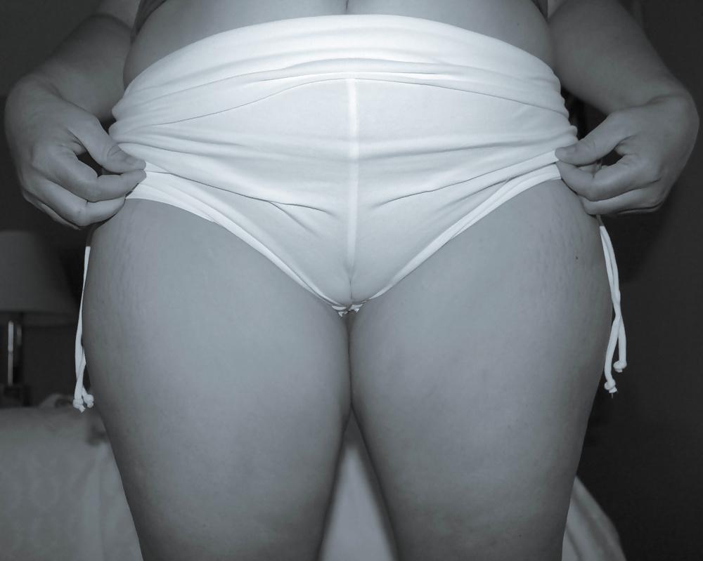 13P White yoga shorst
