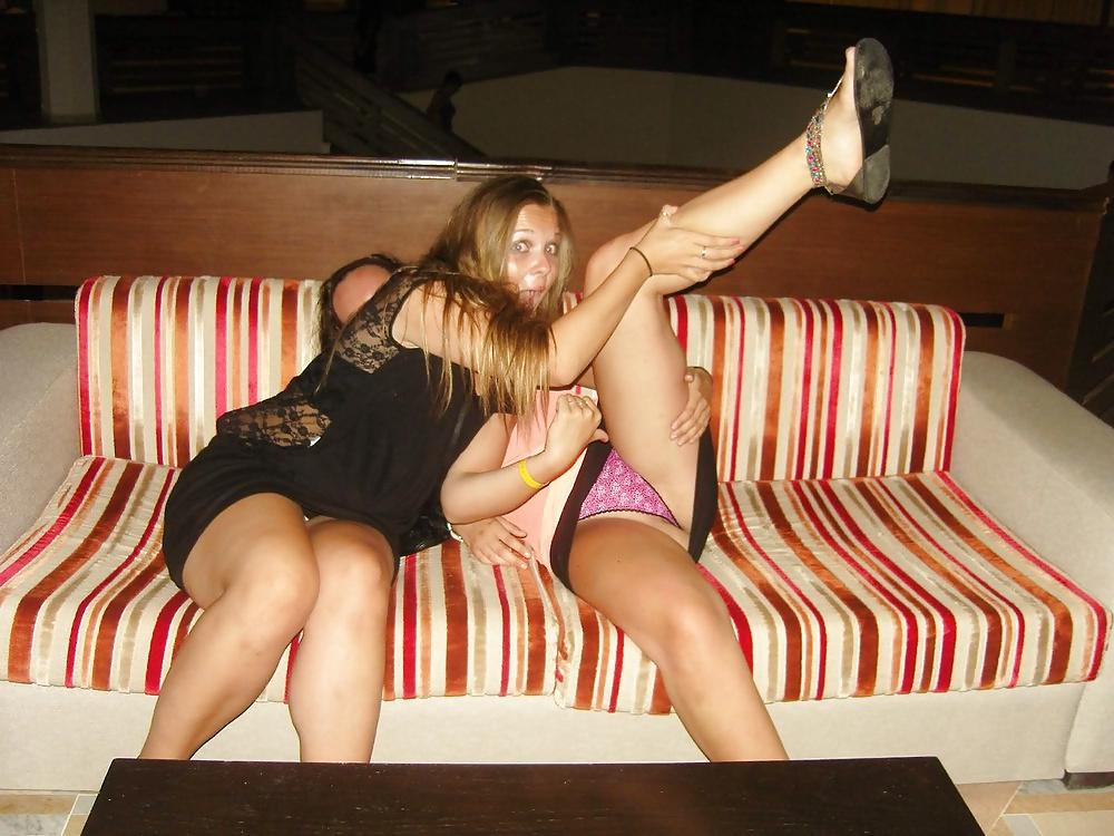 25P Upskirt, Flashing, candid images from girls and matures