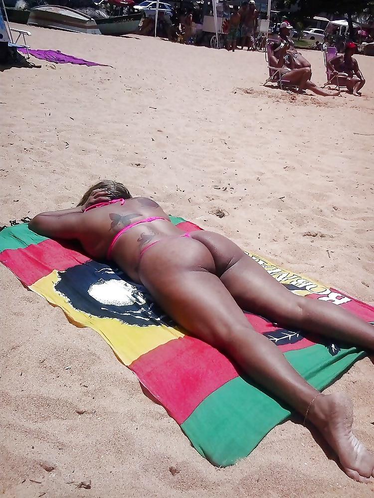 25P Bikine Brazilian beach 
