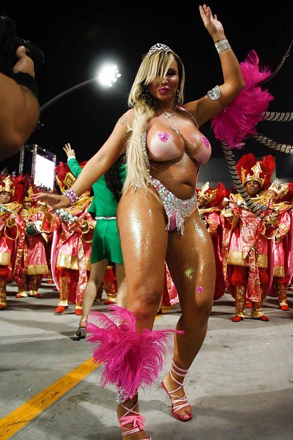 25P Mulher do peito bom - good woman breast