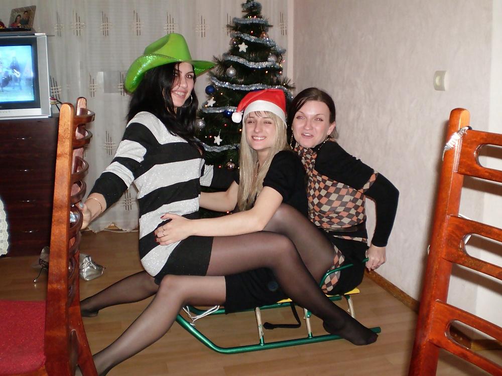 25P Nylon upskirt 17