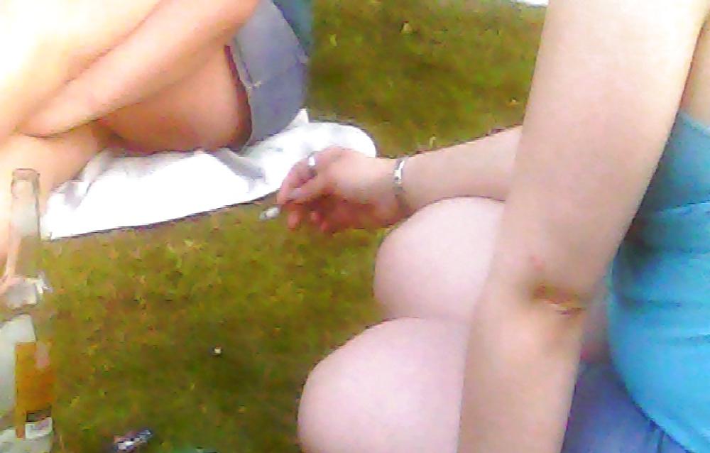 25P Yesterday while grilling secret photos