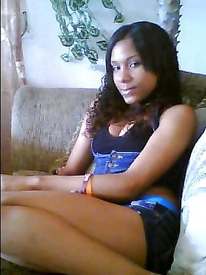 25P Busty Latino Teens NN
