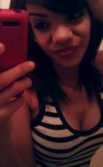 25P Busty Latino Teens NN