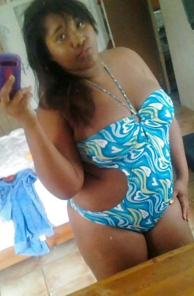 25P Busty Latino Teens NN