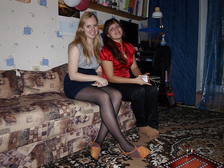 25P Nylon upskirt 14
