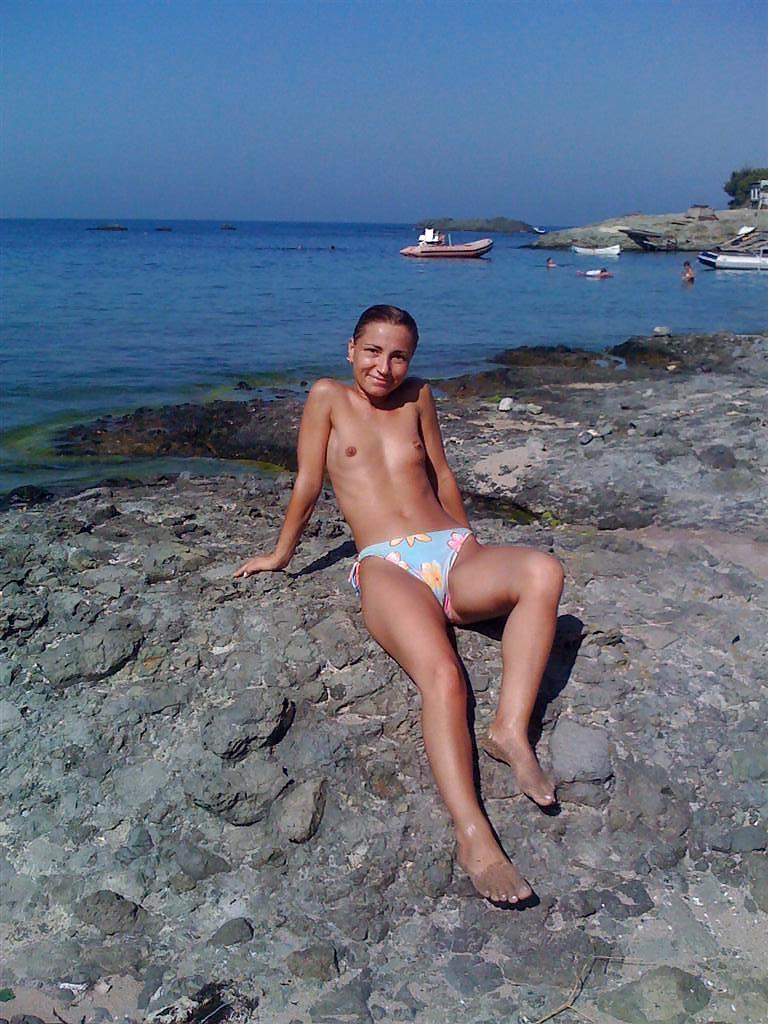 25P On the bulgarian beach