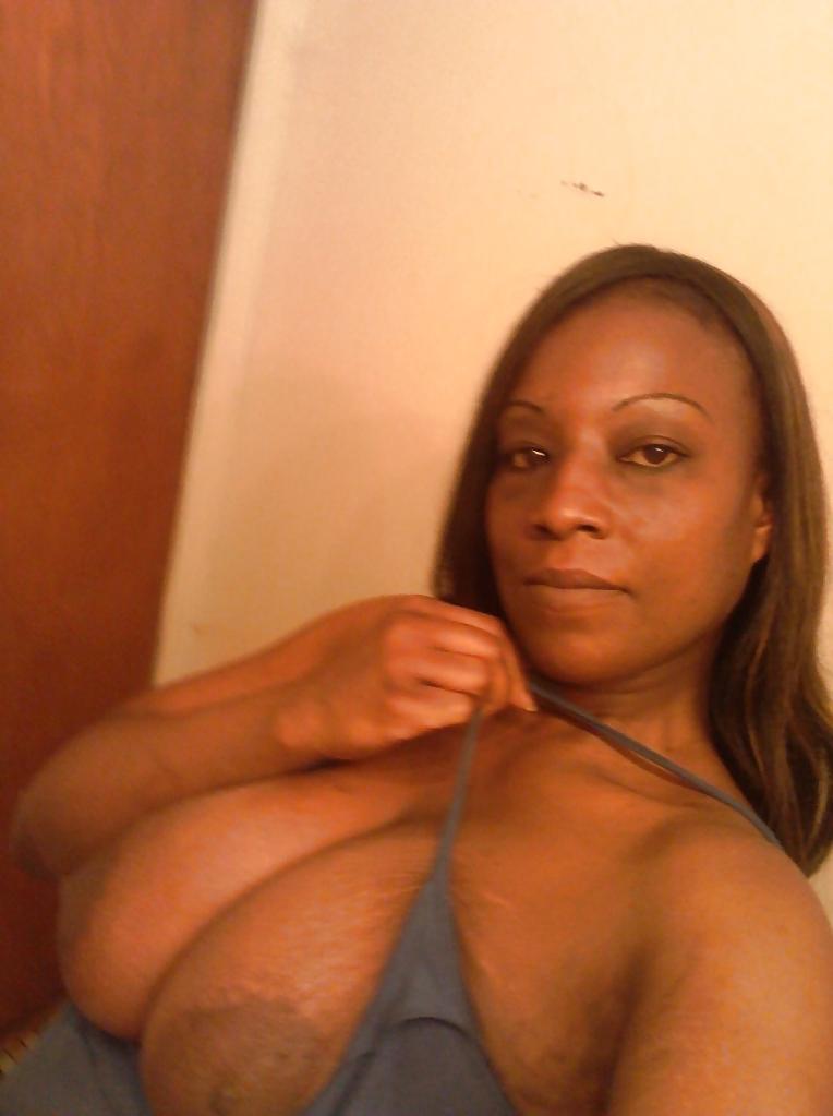 25P Big Natural Silicone-free Boobs! (Ebony MILF)