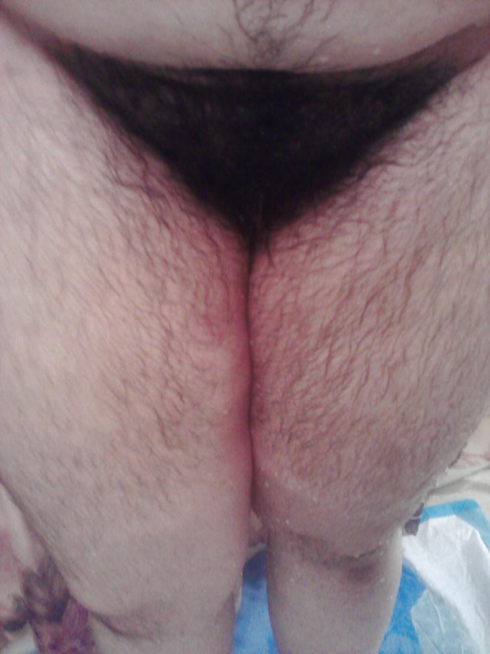 25P Hairy women 24