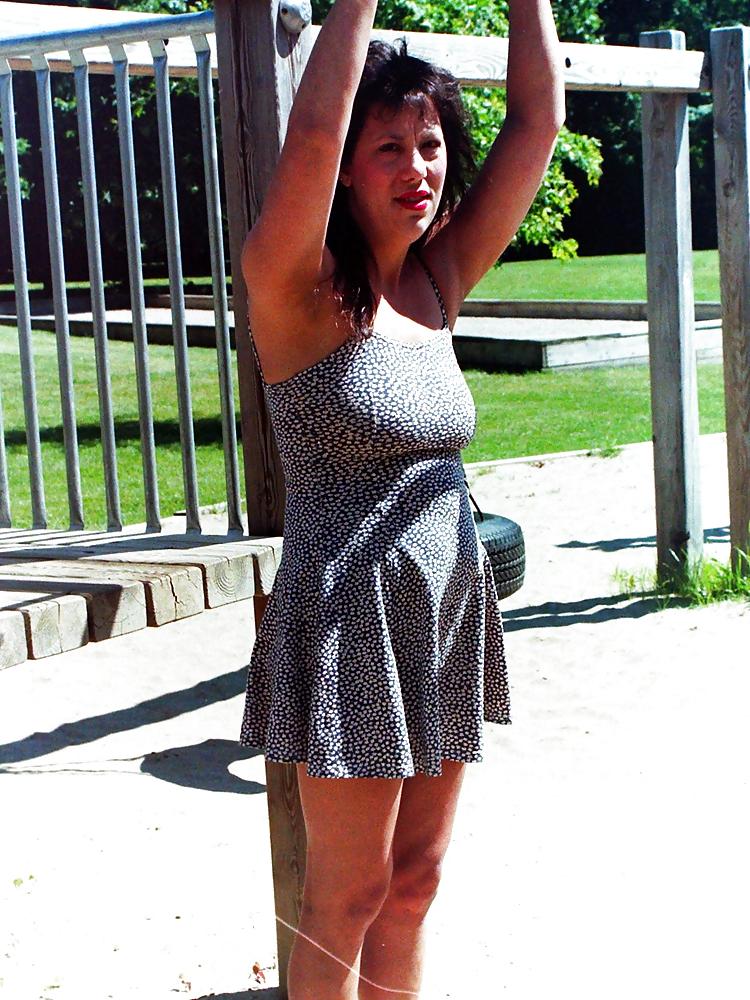 25P Ex wife Flashing in a park