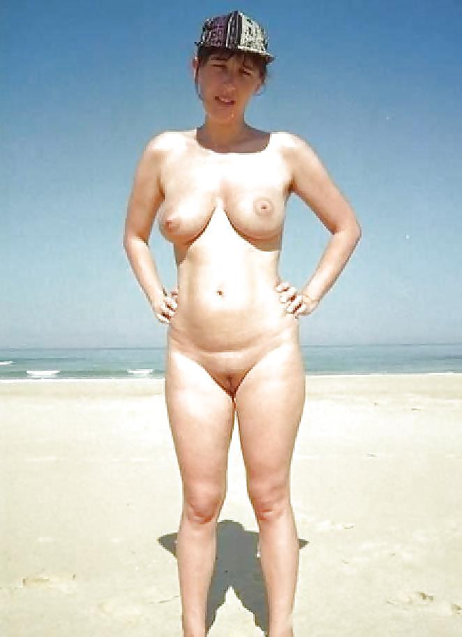 25P Beach girls part 11