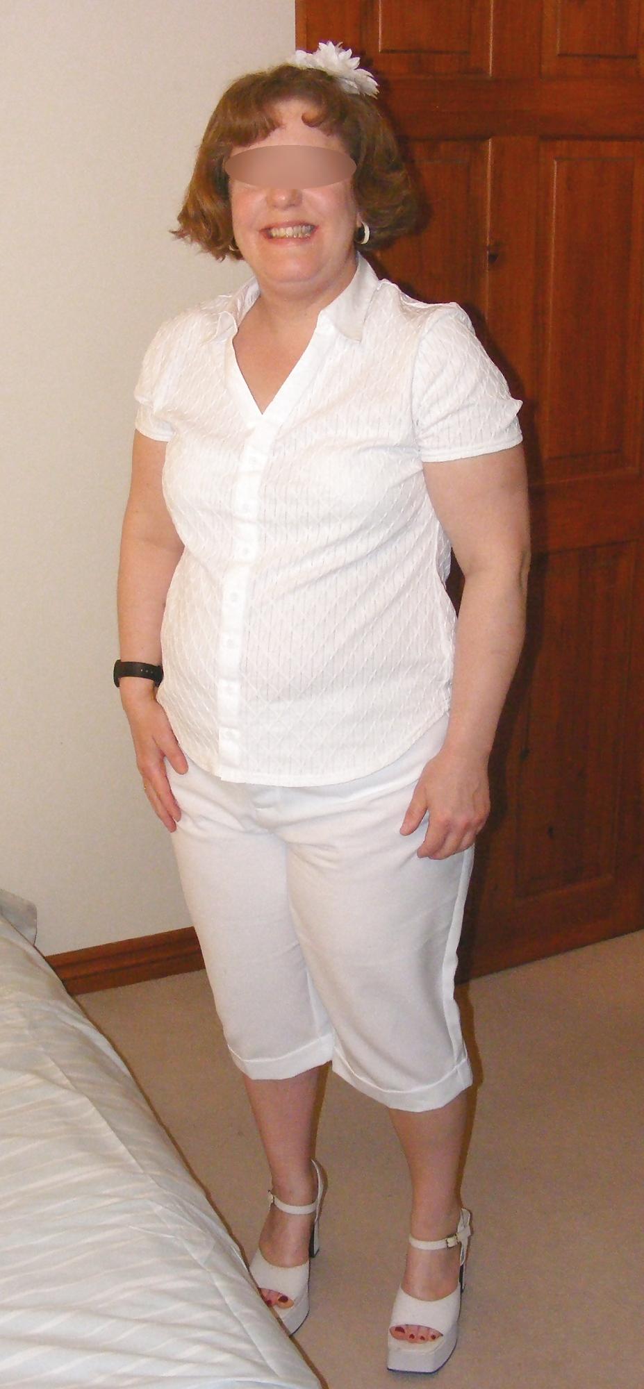 25P Slutty secretary in white knickers and platforms