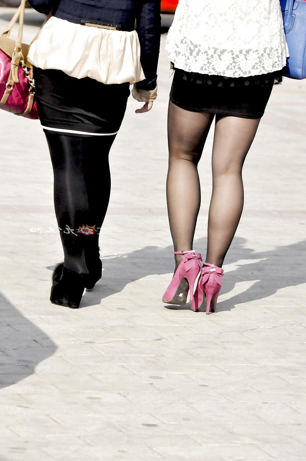 25P Hot asians in nylon