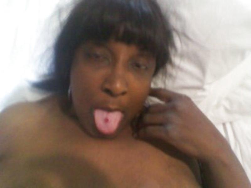 25P Nessa - Busty Ebony Woman